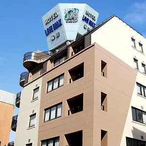 https://hotel-livemax-umeda.hotels-osaka.net